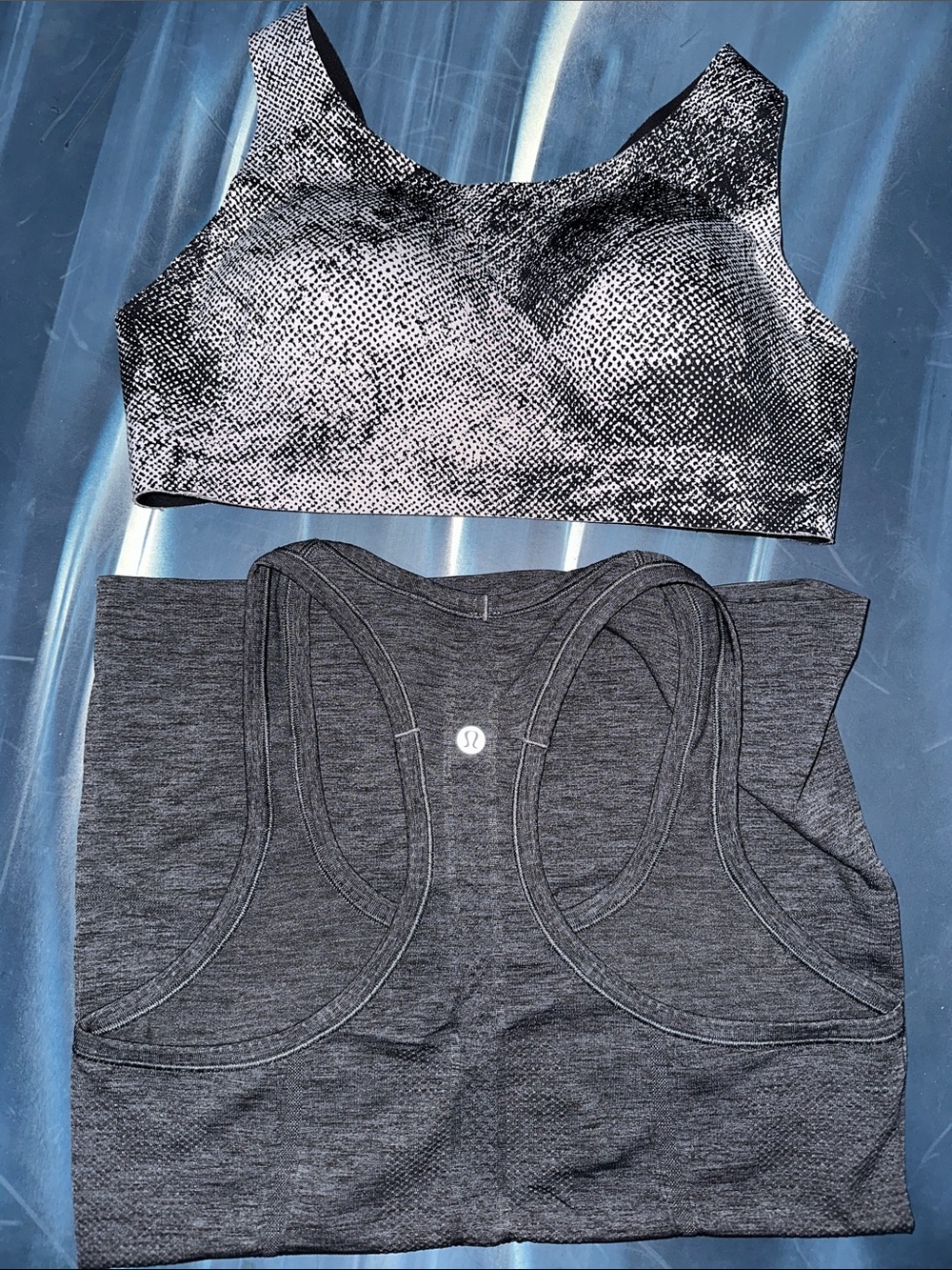 BUNDLE Lululemon Tank & Sports Bra